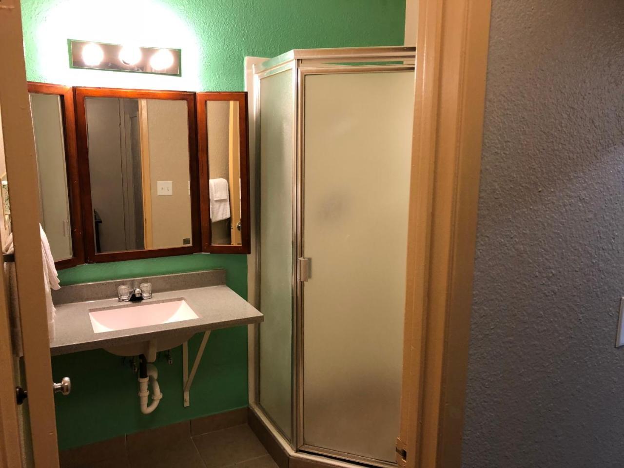 Midtown Inn Springfield Eksteriør bilde